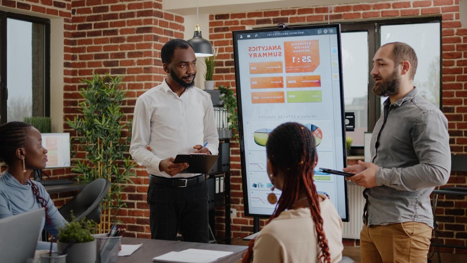 Environnement collaboratif d'apprentissage financier